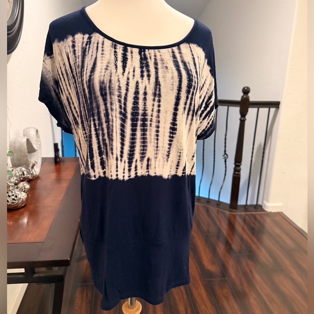 B.L.E.U. Navy and Cream Tie-Dye Short Sleeve Tunic
